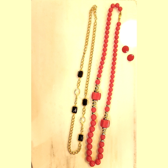 Red Chunky Long Necklace, Chain Necklace, Clip on Red Earrings (Lot of 3 Items) - Picture 4 of 4